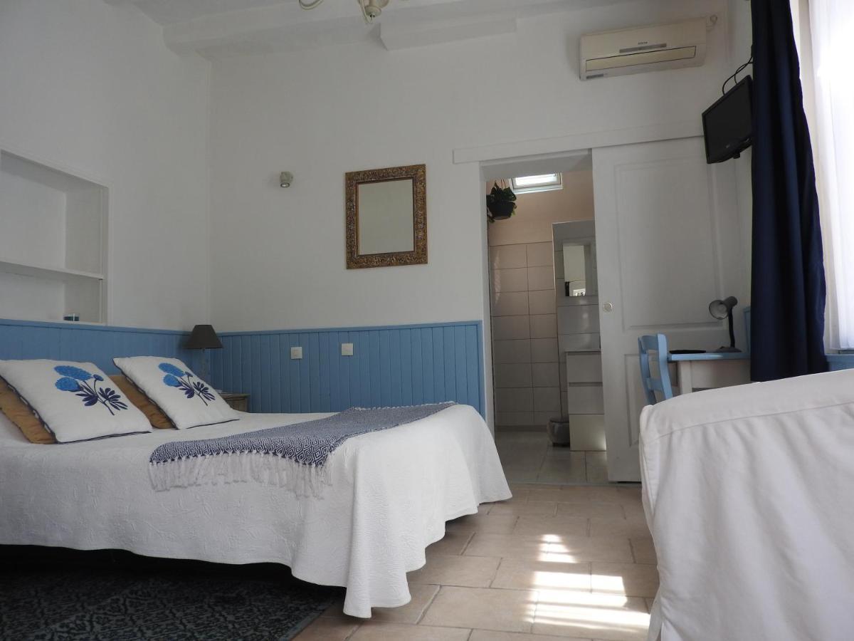 Bed and Breakfast Le Moulin De Saussaye Crouzilles Zewnętrze zdjęcie